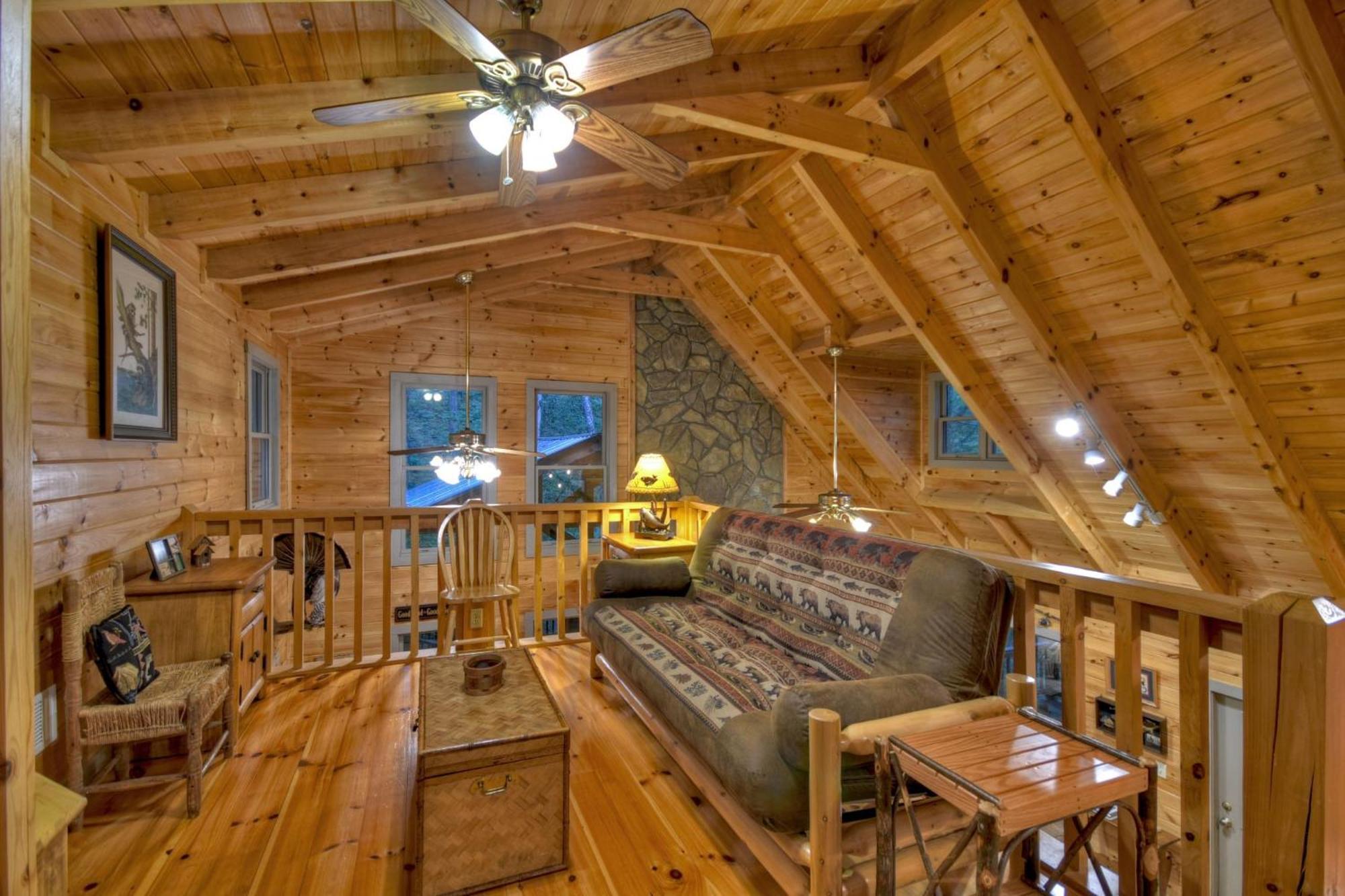 K6 Lodge Gather Around The Firepit Soak In The Hot Tub And Splash In The Creek Blue Ridge Exteriér fotografie