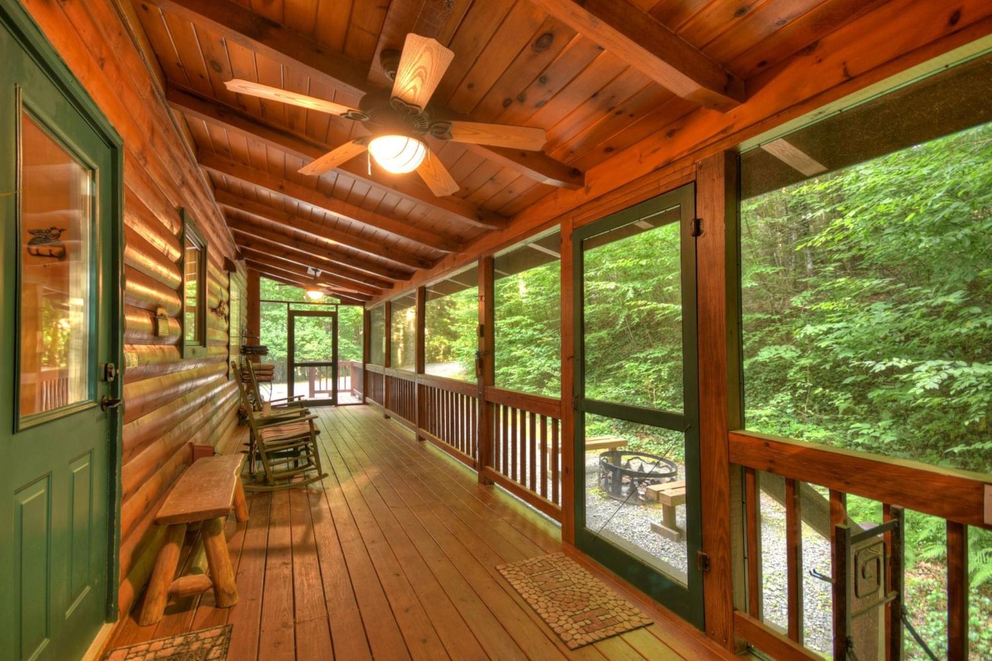 K6 Lodge Gather Around The Firepit Soak In The Hot Tub And Splash In The Creek Blue Ridge Exteriér fotografie