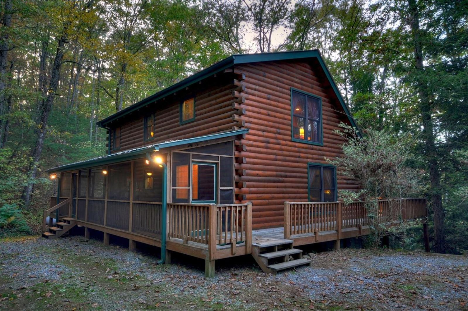 K6 Lodge Gather Around The Firepit Soak In The Hot Tub And Splash In The Creek Blue Ridge Exteriér fotografie